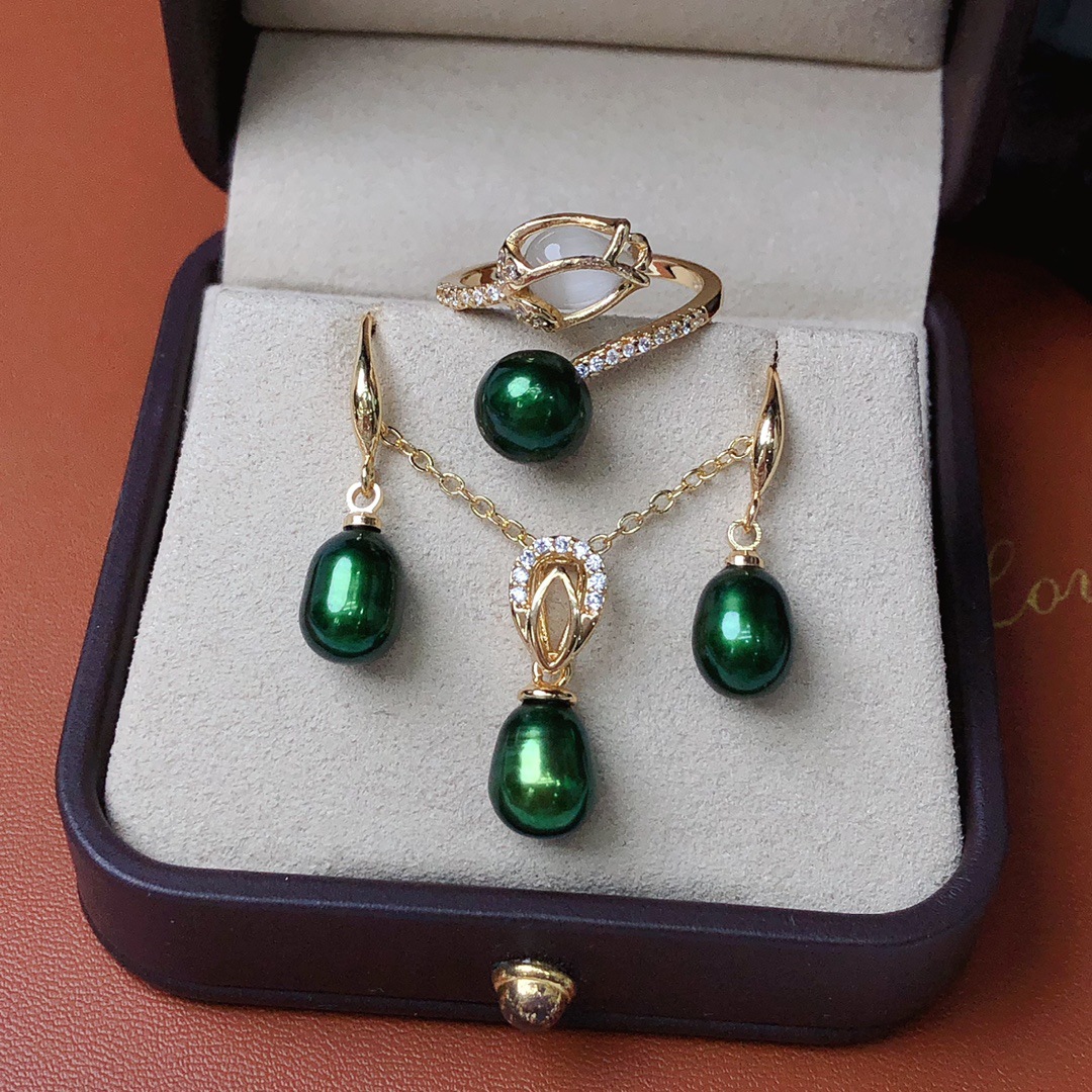 one set freshwater Pearl white - مراجعة Pearl Necklace Set وسعره