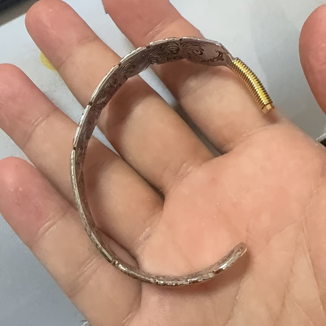 Men's Adjustable Feather Cuff  - مراجعة Unique Women'S Formal Wear وسعره