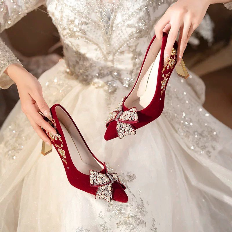 Embroidered Block Heel Single  - مراجعة Pump Heel Block وسعره